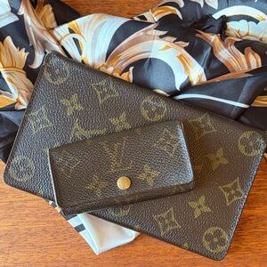 Louis Vuitton Monogram Wallet and Key Holder Set- Authentic